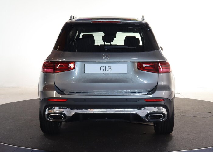 Mercedes-Benz GLB 180 Business Solution AMG