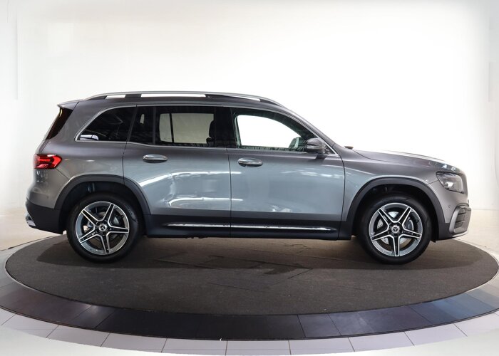 Mercedes-Benz GLB 180 Business Solution AMG