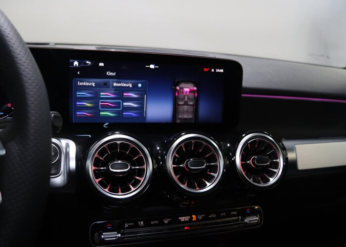 Mercedes-Benz GLB 180 Business Solution AMG