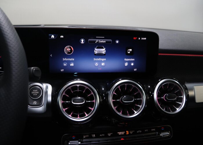 Mercedes-Benz GLB 180 Business Solution AMG