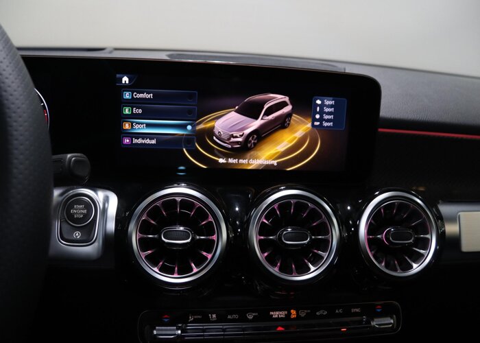 Mercedes-Benz GLB 180 Business Solution AMG