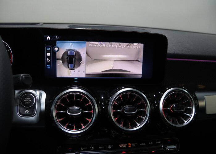 Mercedes-Benz GLB 180 Business Solution AMG