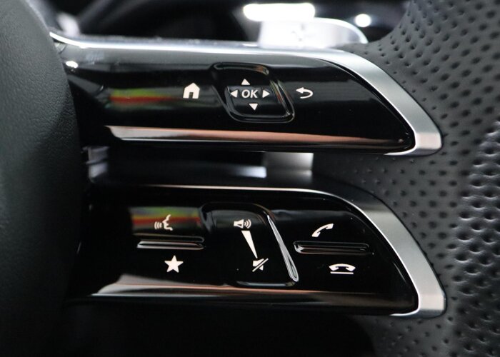Mercedes-Benz A-Klasse 250e Business Solution AMG