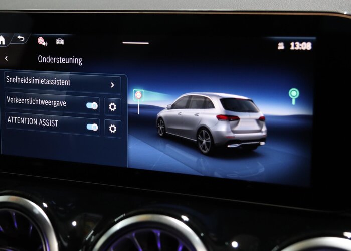 Mercedes-Benz B-Klasse 250e Business Solution AMG
