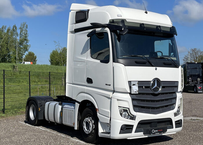 Mercedes-Benz  Actros 1845 LS 4x2 | BigSpace