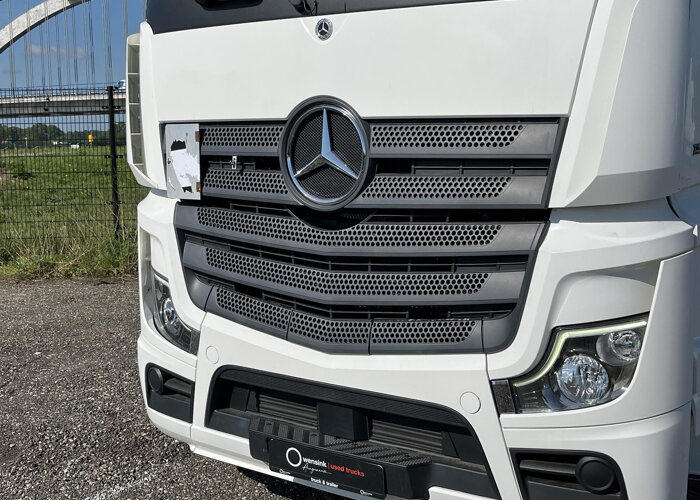 Mercedes-Benz  Actros 1845 LS 4x2 | BigSpace