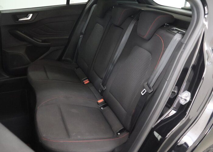 Ford Focus 1.5 EcoBoost ST Line X Business