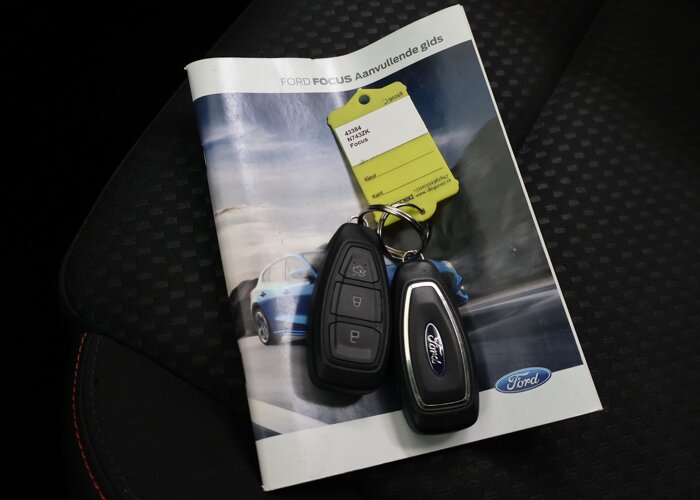 Ford Focus 1.5 EcoBoost ST Line X Business