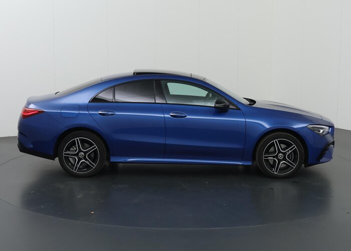 Mercedes-Benz CLA-Klasse 250 e AMG Night
