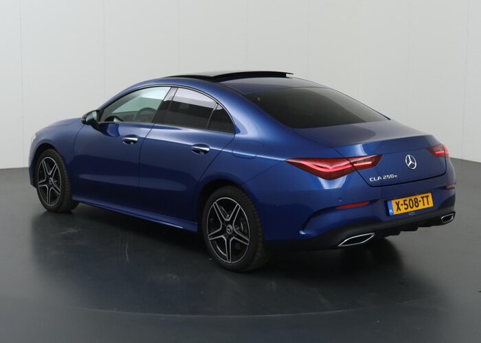 Mercedes-Benz CLA-Klasse 250 e AMG Night