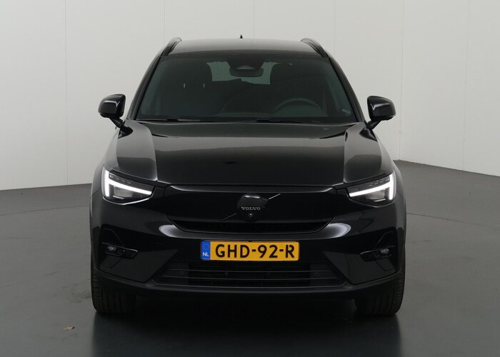 Volvo EX40 Single Motor Extended Range Plus Black Ed. 82 kWh