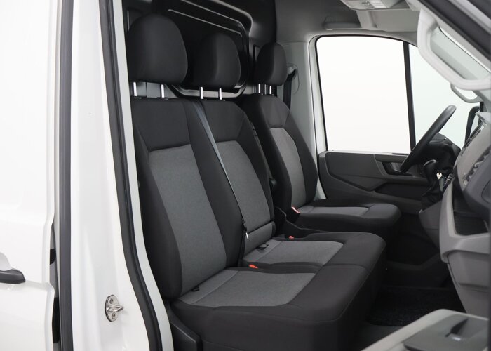 VW-Bedrijfswagens Crafter 30 | 2.0 TDI | 177 PK | L3H3 | HIGHLINE | LAADKLEP