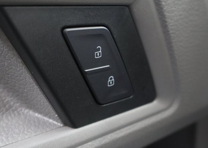 VW-Bedrijfswagens Crafter 30 | 2.0 TDI | 177 PK | L3H3 | HIGHLINE | LAADKLEP
