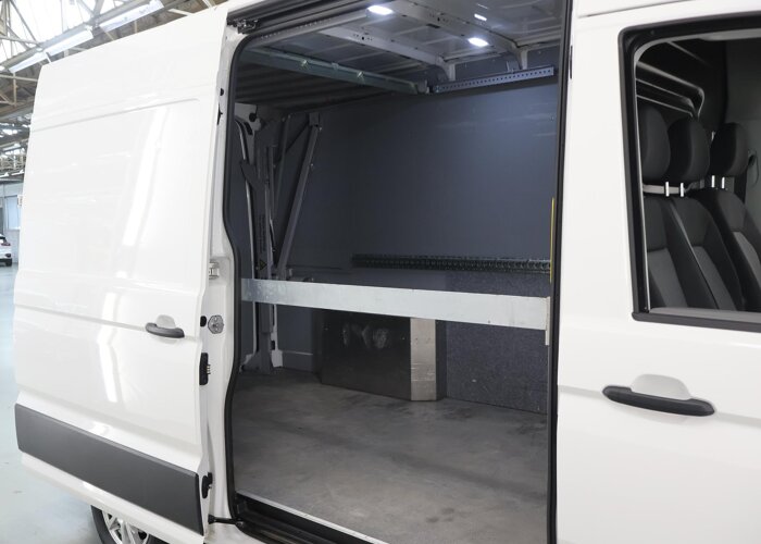 VW-Bedrijfswagens Crafter 30 | 2.0 TDI | 177 PK | L3H3 | HIGHLINE | LAADKLEP
