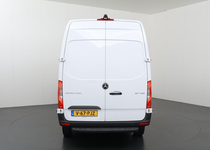 Mercedes-Benz Sprinter 317 CDI | L2 H2 | PRO | AUT. | 170 PK |