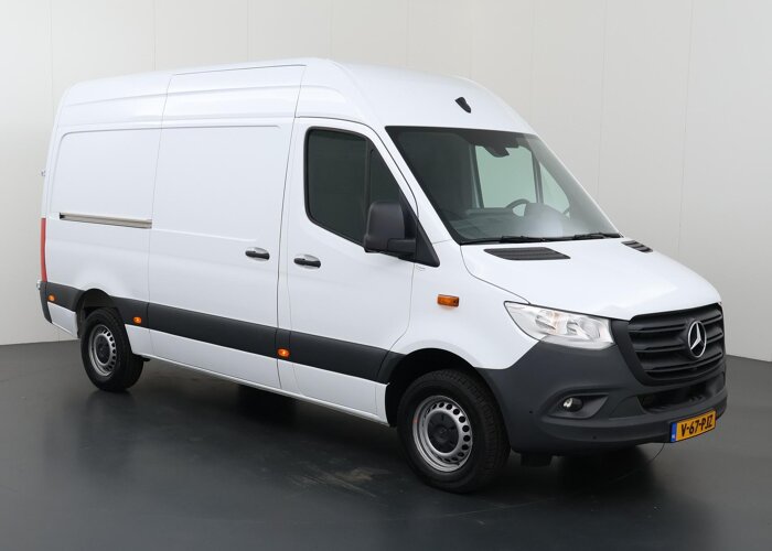 Mercedes-Benz Sprinter 317 CDI | L2 H2 | PRO | AUT. | 170 PK |
