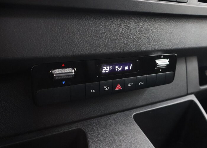 Mercedes-Benz Sprinter 317 CDI | L2 H2 | PRO | AUT. | 170 PK |