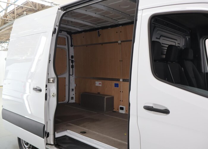 Mercedes-Benz Sprinter 317 CDI | L2 H2 | PRO | AUT. | 170 PK |