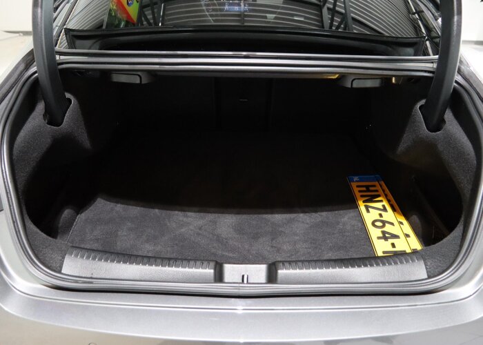 Mercedes-Benz CLA-Klasse 180 Star Edition AMG Line Plus