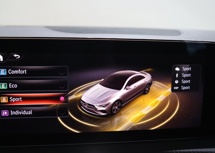 Mercedes-Benz CLA-Klasse 180 Business Solution AMG