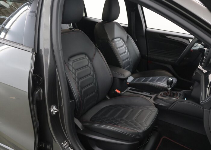 Ford FOCUS Wagon 1.0 EcoBoost ST Line Vignale