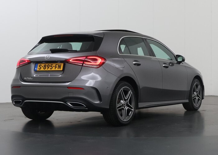Mercedes-Benz A-Klasse 250 e AMG Line