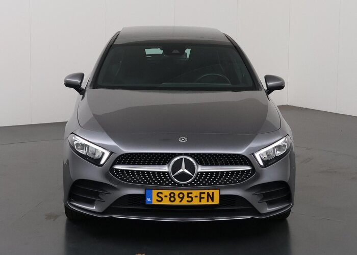 Mercedes-Benz A-Klasse 250 e AMG Line