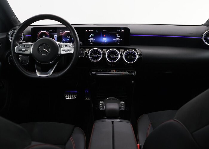 Mercedes-Benz A-Klasse 250 e AMG Line