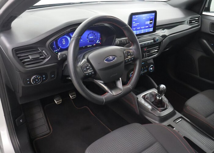 Ford FOCUS Wagon 1.0 EcoBoost Hybrid ST Line X Business