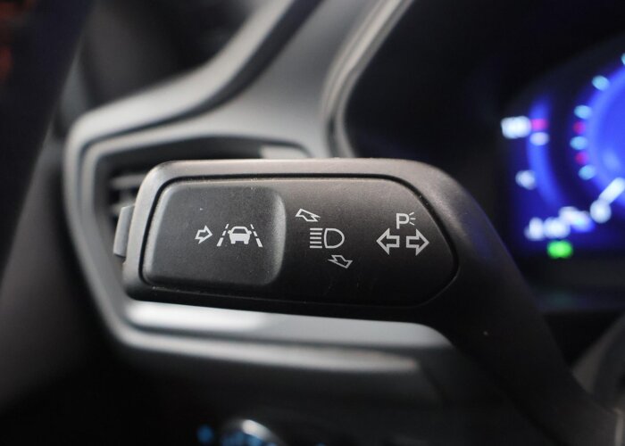 Ford FOCUS Wagon 1.0 EcoBoost Hybrid ST Line X Business