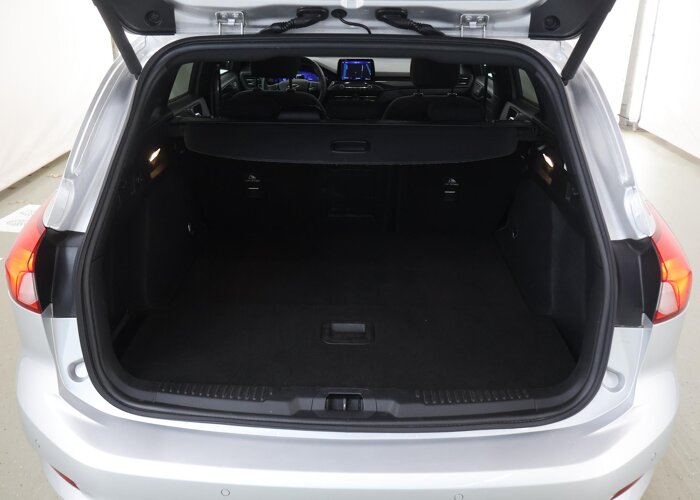 Ford FOCUS Wagon 1.0 EcoBoost Hybrid ST Line X Business