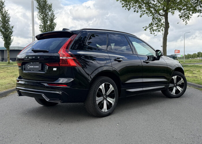Volvo XC60 2.0 T6 Plug-in hybrid AWD Plus Dark