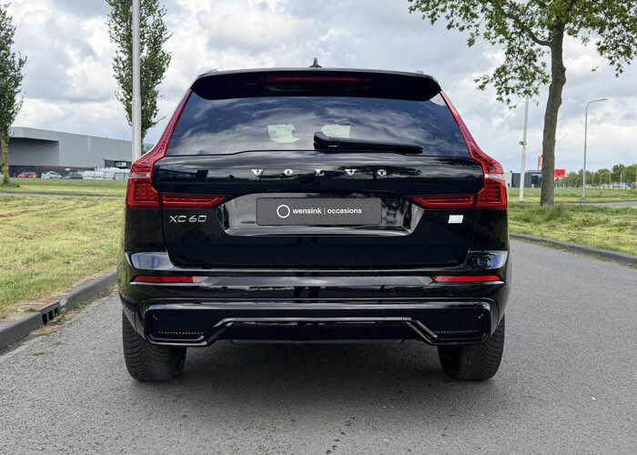 Volvo XC60 2.0 T6 Plug-in hybrid AWD Plus Dark