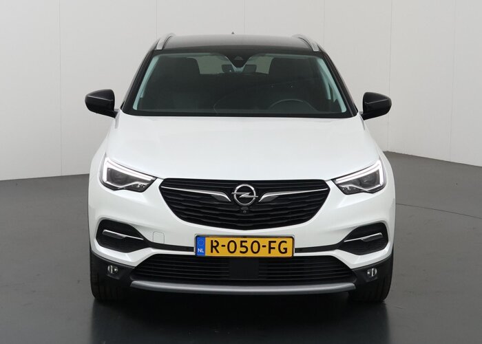 Opel Grandland X 1.6 Turbo Hybrid4 Innovation