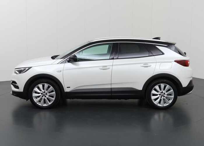 Opel Grandland X 1.6 Turbo Hybrid4 Innovation