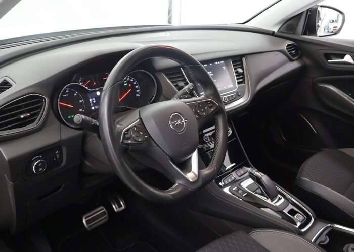 Opel Grandland X 1.6 Turbo Hybrid4 Innovation