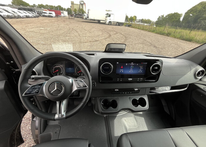 Mercedes-Benz Sprinter 319 CDI L2 H2 Select