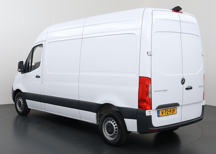 Mercedes-Benz Sprinter 315 CDI | L2 H2 | FWD | AUT. |
