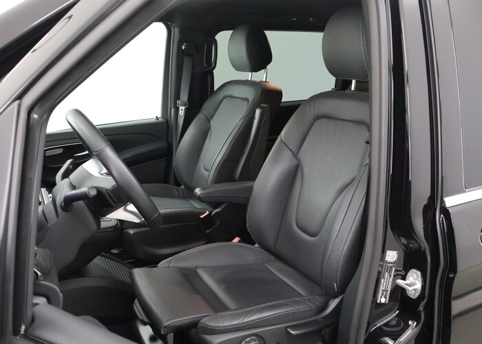 Mercedes-Benz EQV 300 | Lang L2 | Avantgarde | 90 kWh |