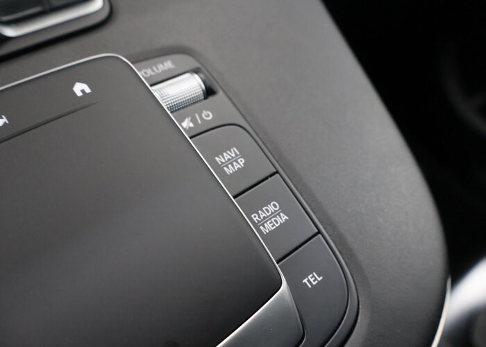 Mercedes-Benz EQV 300 | Lang L2 | Avantgarde | 90 kWh |