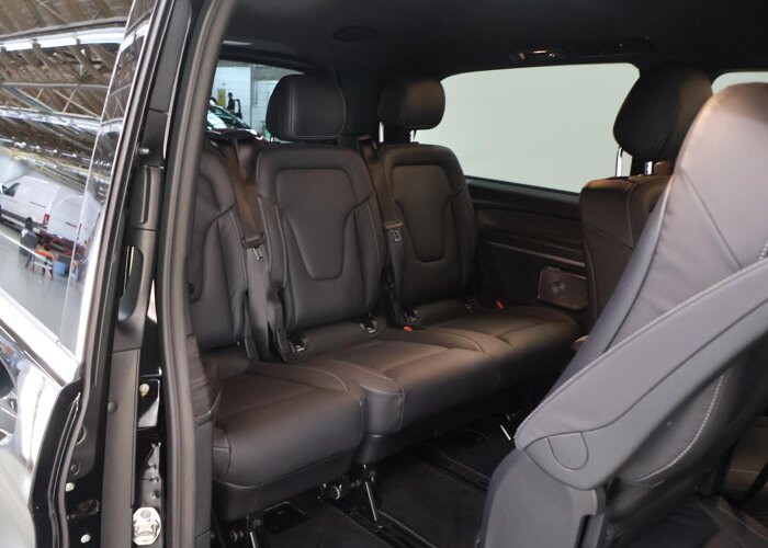 Mercedes-Benz EQV 300 | Lang L2 | Avantgarde | 90 kWh |