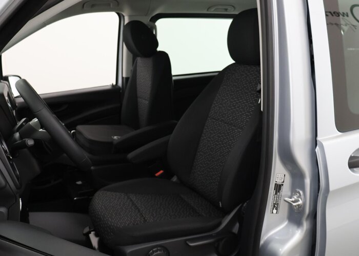 Mercedes-Benz EVITO TOURER 129 L2 PRO 90kWh | 8-PERSOONS
