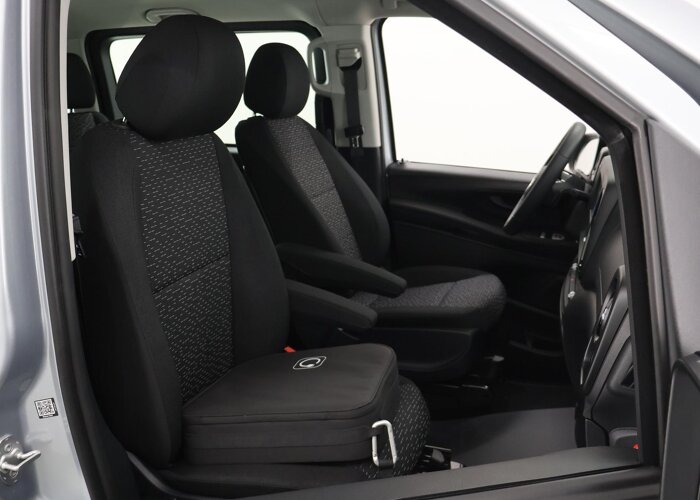 Mercedes-Benz EVITO TOURER 129 L2 PRO 90kWh | 8-PERSOONS
