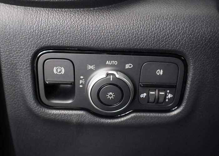 Mercedes-Benz EVITO TOURER 129 L2 PRO 90kWh | 8-PERSOONS