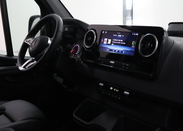Mercedes-Benz Sprinter 317 CDI L2 H2 Pro HD