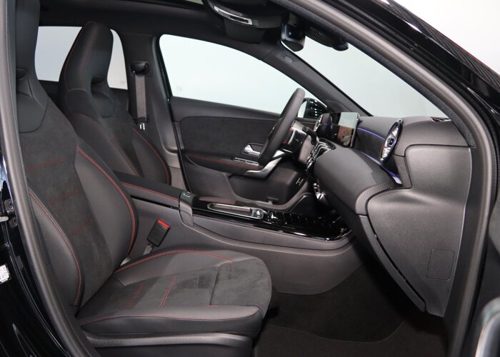 Mercedes-Benz A-Klasse 250e Business Solution AMG