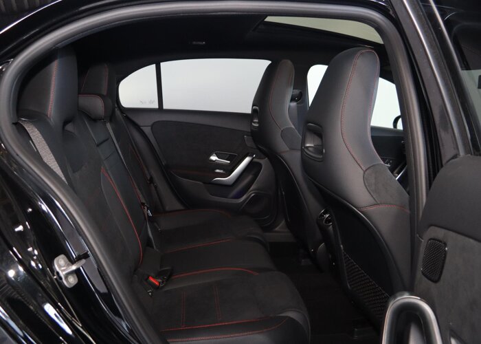 Mercedes-Benz A-Klasse 250e Business Solution AMG