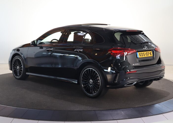 Mercedes-Benz A-Klasse 250e Business Solution AMG