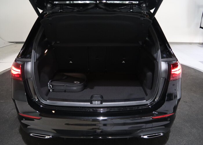 Mercedes-Benz B-Klasse 250e Business Solution AMG