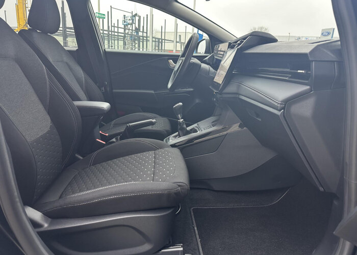 Ford Puma 1.0 EcoBoost Hybrid Titanium